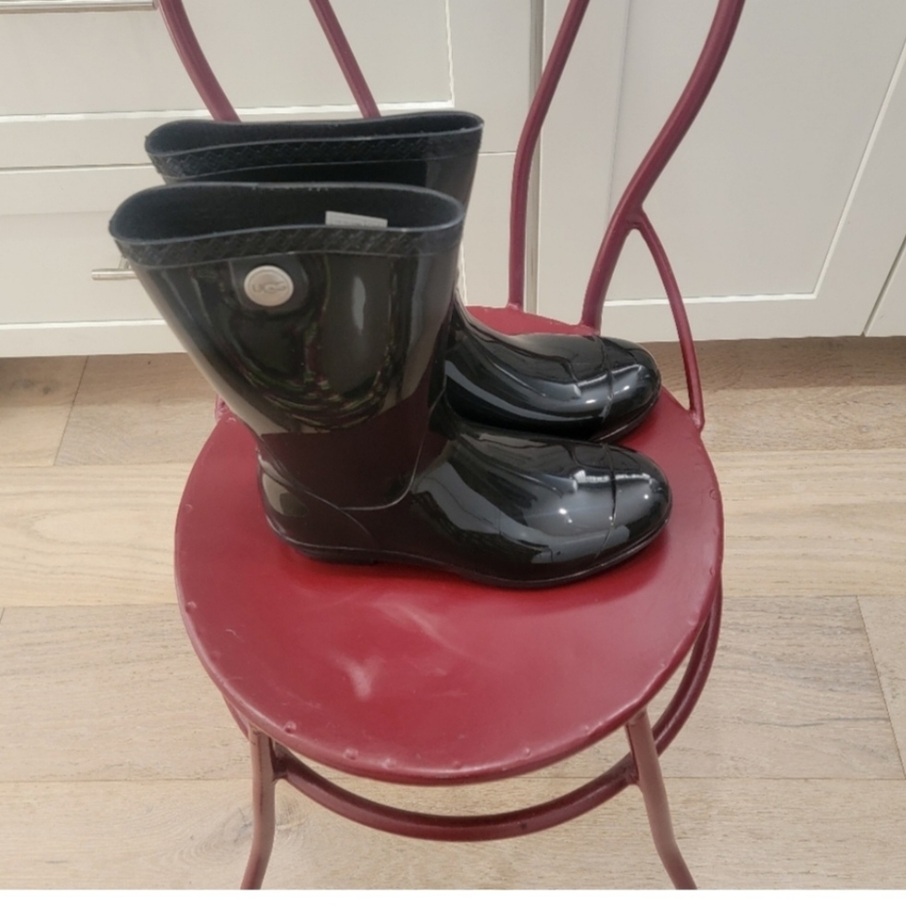 UGG Women's rain Boots